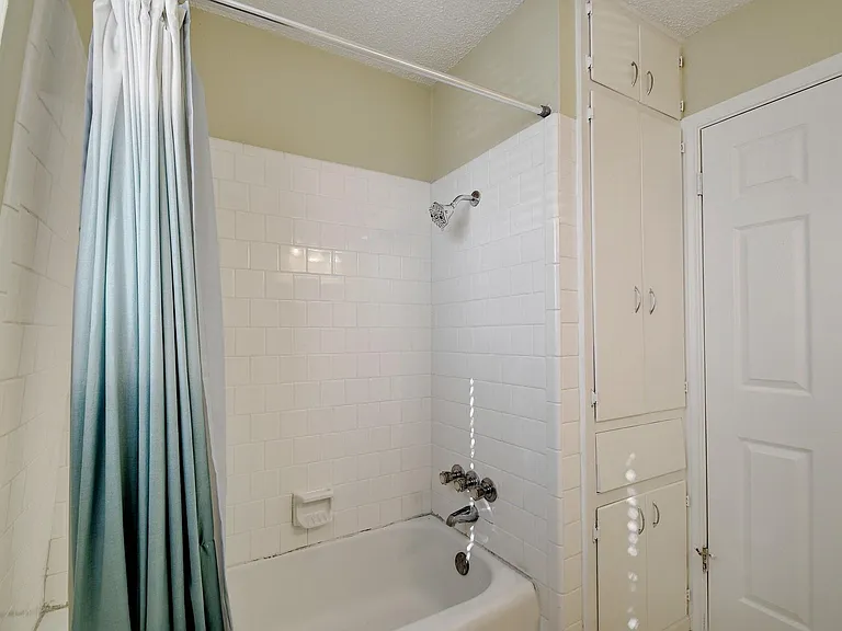 1704 E M Franklin Ave #C — Photo 13