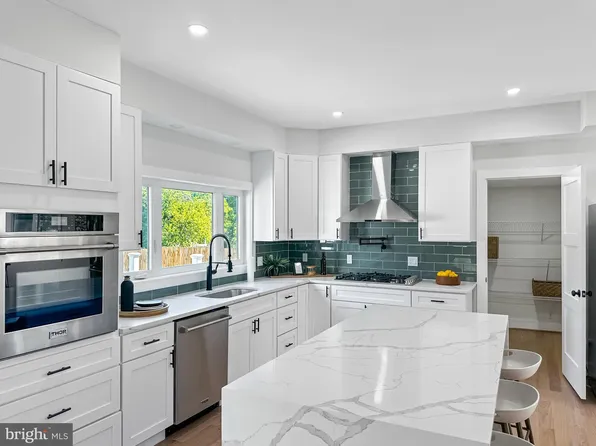 2915 S Dakota Ave NE, Washington, DC 20018