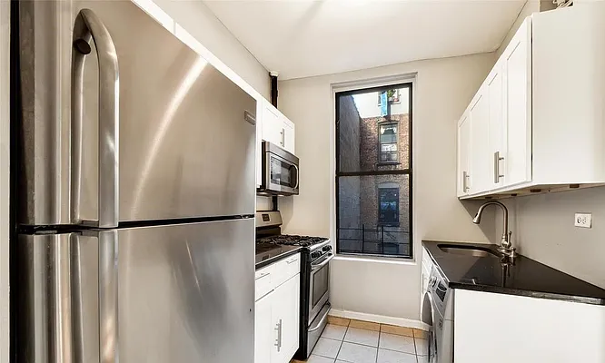 Rented by Trion Real Estate Management | media 14