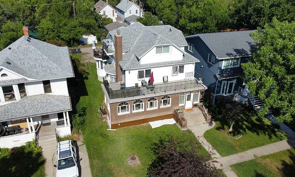 1st image of 622 10th St S #1-5
