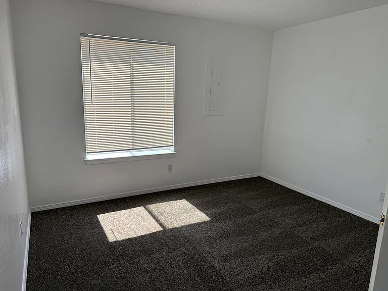 4808 Driftwood Ave NW — Photo 30