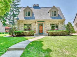 4255 S Burrell St, Milwaukee, WI 53207