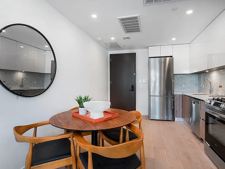 Archer House — Photo 24