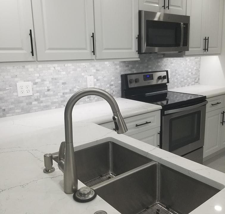 1st image of 8137 Breeze Cove Ln