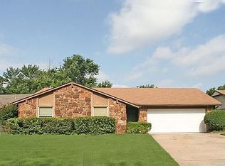 6744 S Rockford Ave, Tulsa, OK 74136