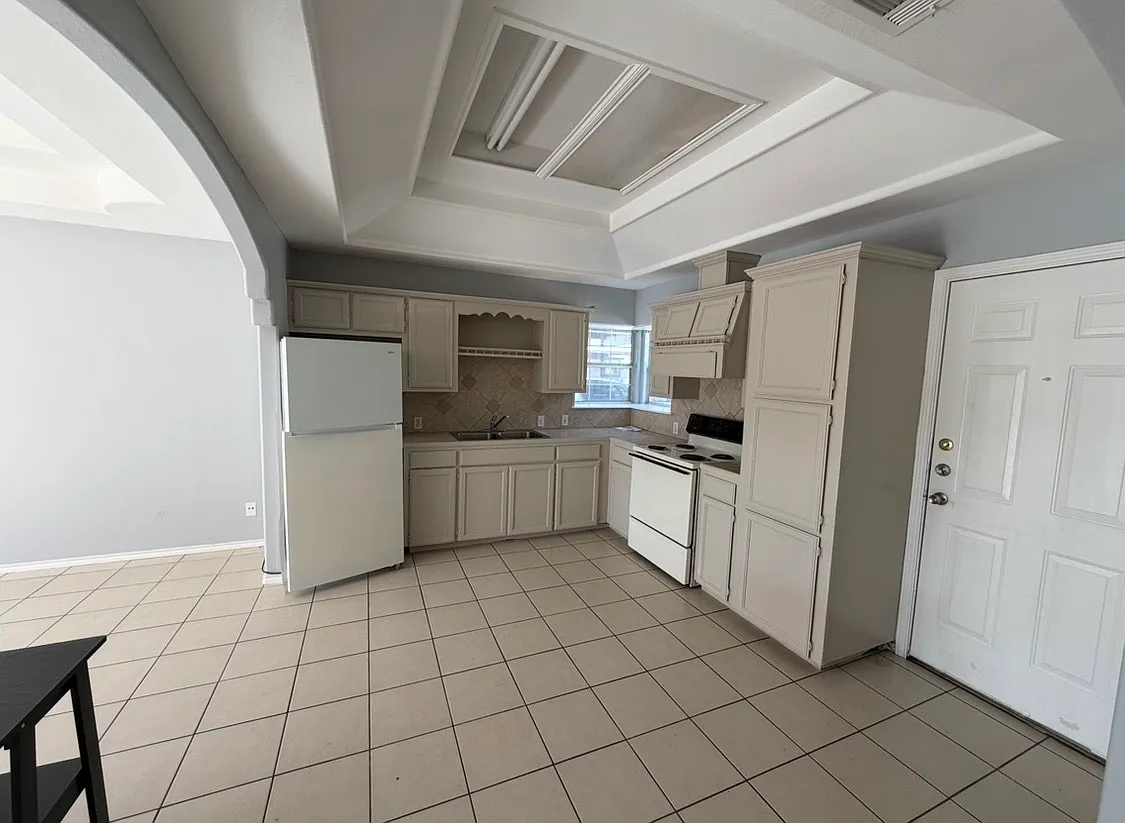 1718 Villa Linda Ave — Photo 4