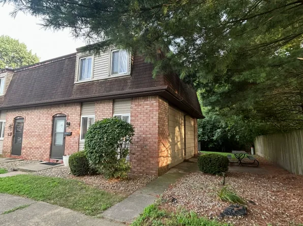 1119 S Curtis Ave APT F64, Kankakee, IL 60901