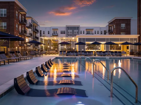 Borough 33 Apartments