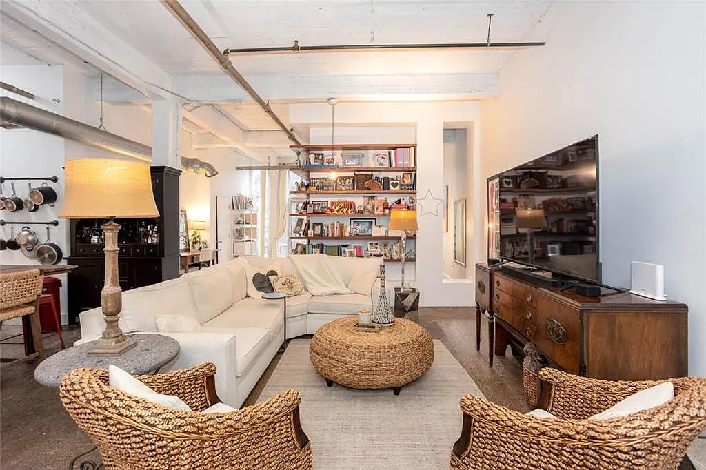 1 bed, 2.0 bath, 1090 sqft, $2,650 — Photo 3