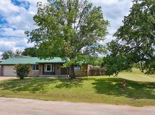 1013 Church St, Mason, TX 76856