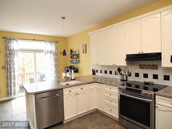 5th image of 5604 Shetler Way