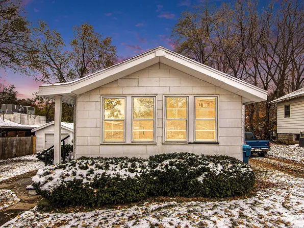 448 Whitcomb St, Kalamazoo, MI 49001