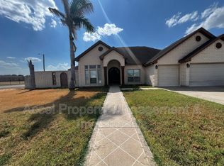 1301 San Felipe Dr, Mission, TX 78572