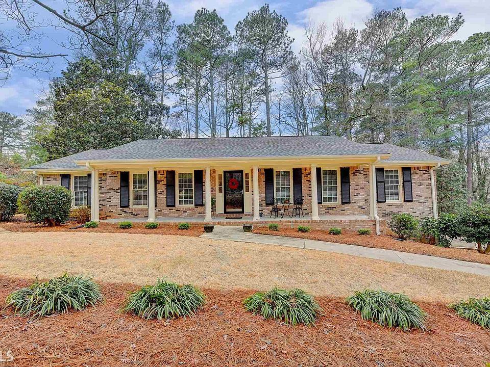 1st image of 535 Brandy Creek Cir #7