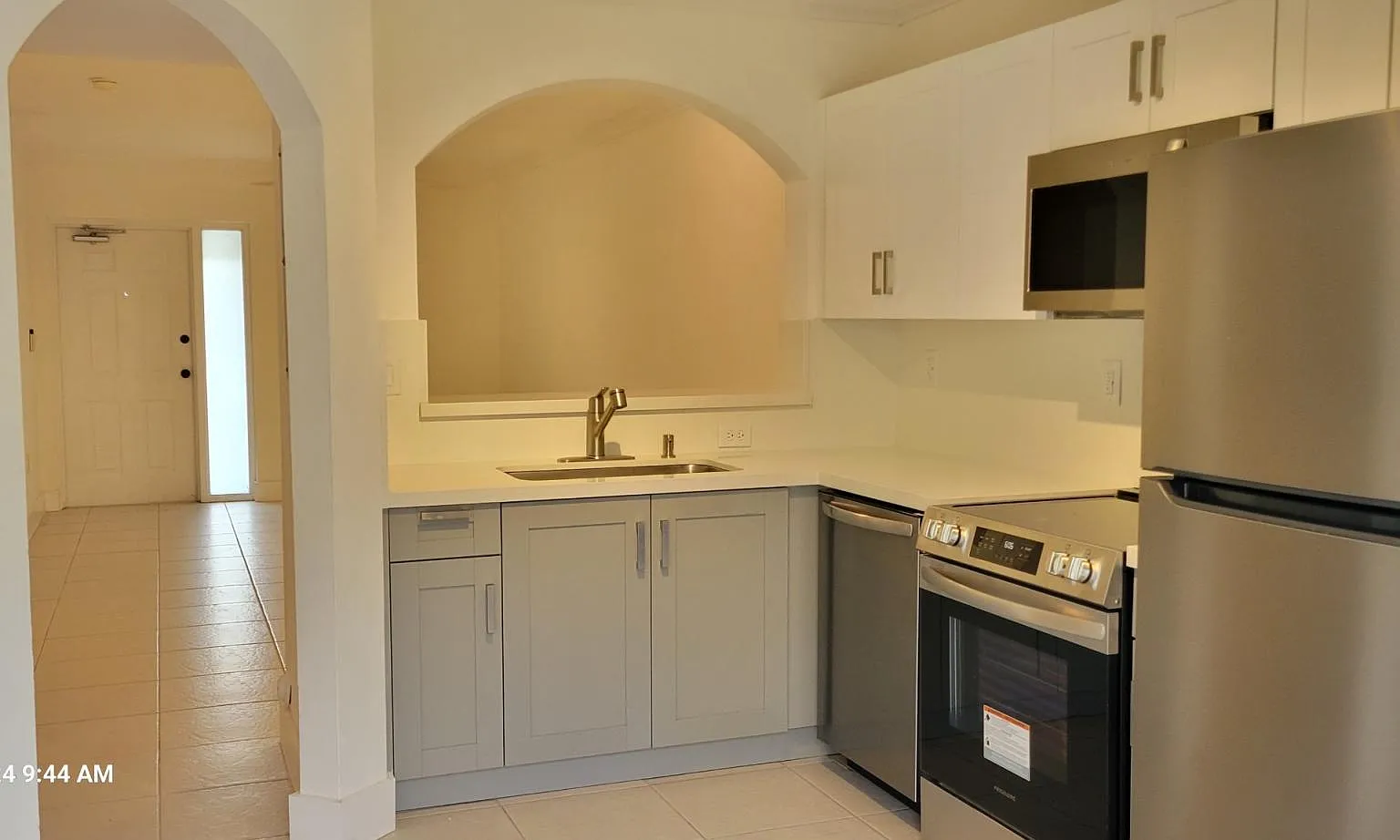 2 bed, 980 sqft, $2,000 — Photo 1