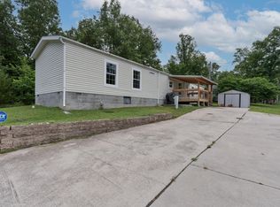 6013 Woodland Dr, Rockaway Beach, MO 65740