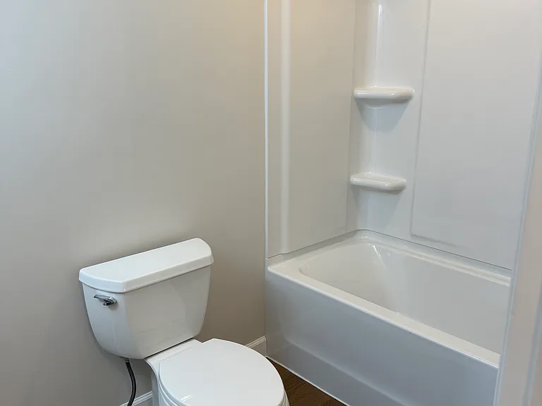 10425 Victoria Dr #1-3 — Photo 13