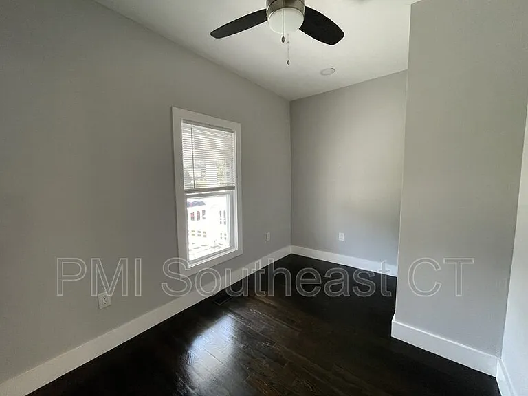 5 Hunters Rd #1 — Photo 14