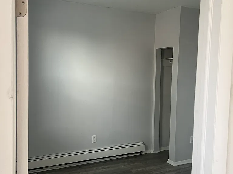 424 E Girard Ave #2 — Photo 8