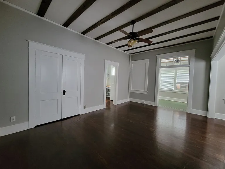 146 6th Ave #8 — Photo 2