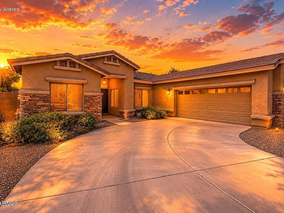 1st image of 21103 E SADDLE Way