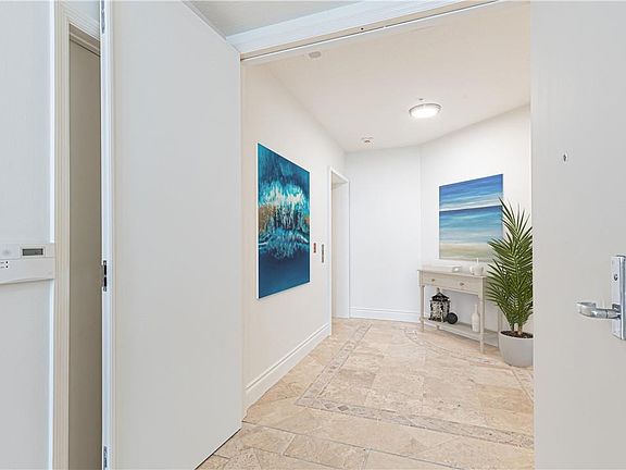 4th image of 6051 N Ocean Drive #PH3