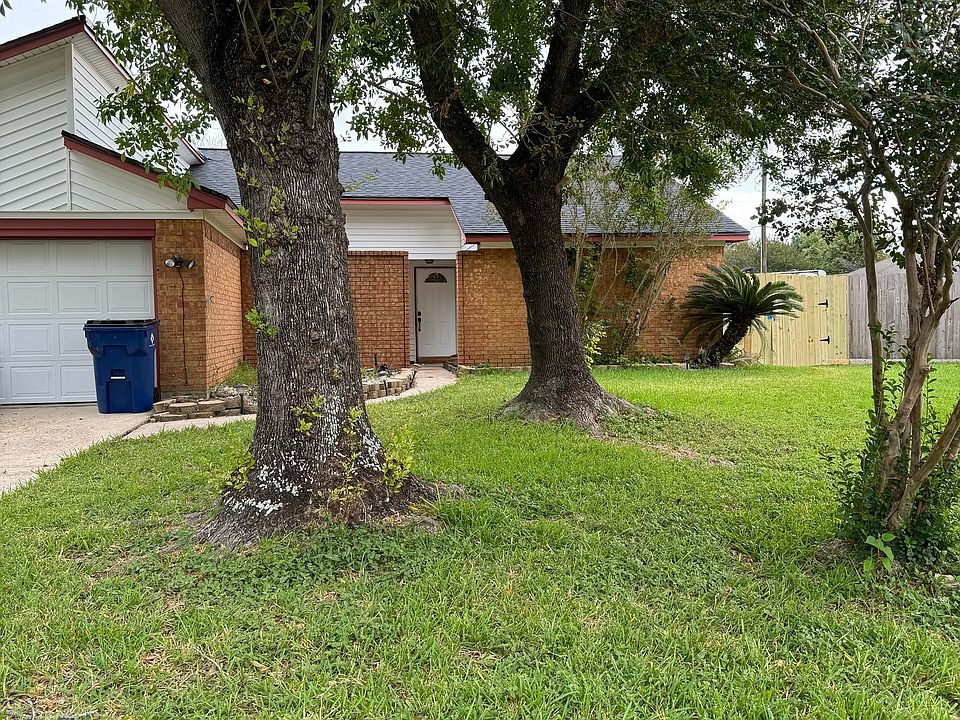1st image of 2803 20th Ave N