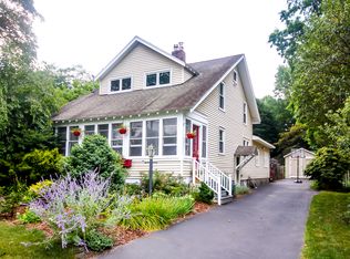 70 Adams Pl, Delmar, NY 12054