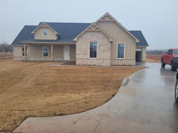 2448 Sierra Cir, Blanchard, OK 73010