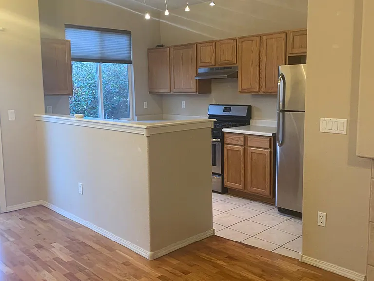 6501 San Antonio Dr NE #4602 — Photo 8