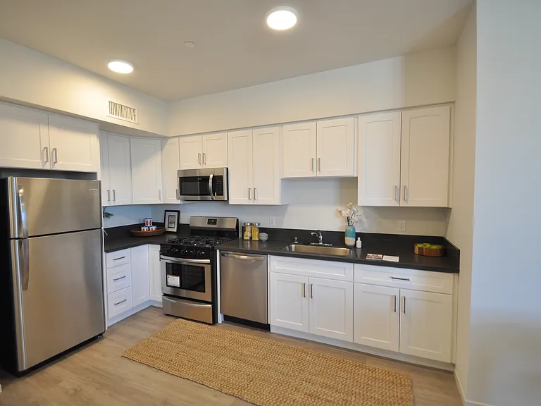 5720 Klump Ave #3 — Photo 7