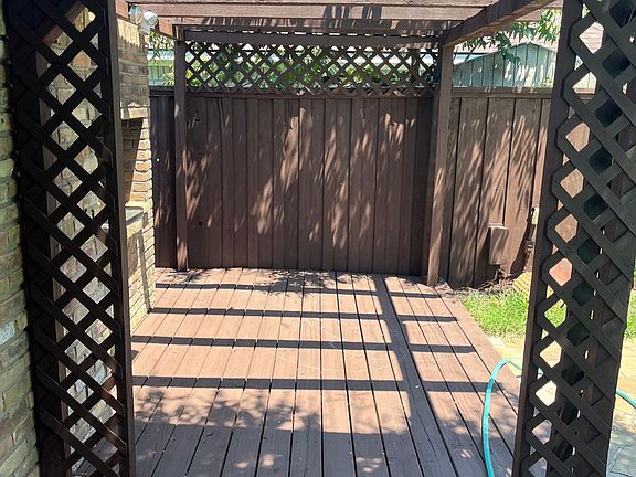5th image of 3604 Brookshire Dr