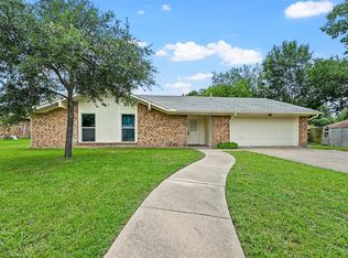 404 Haughton St, Farmersville, TX 75442