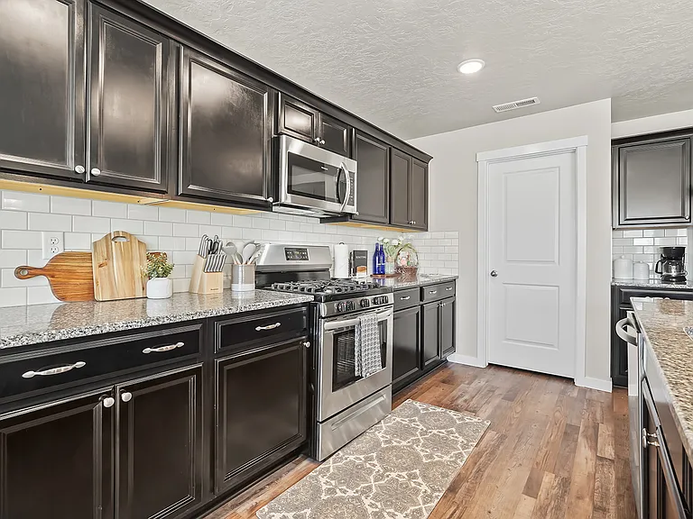 11273 W Broadstone St — Photo 22