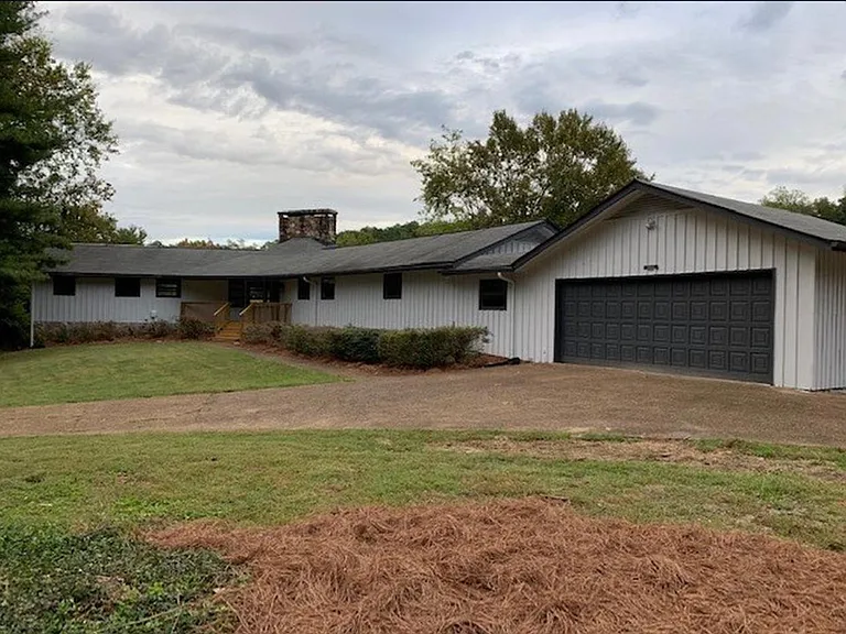 1111 W Lakeshore Dr — Photo 12