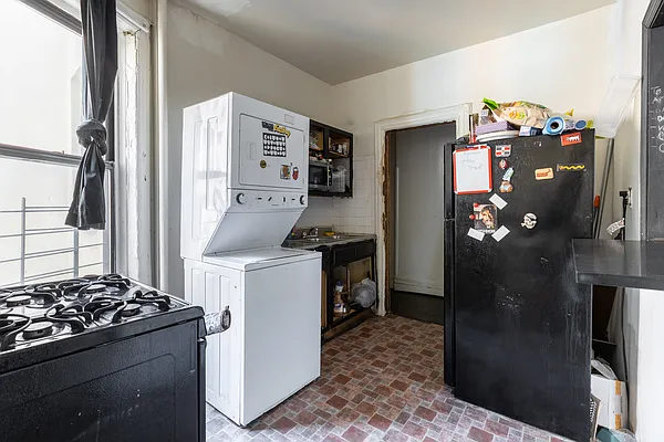 Sold by Finger Management Corp | media 6