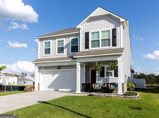 216 Crabapple Cir, Port Wentworth, GA 31407