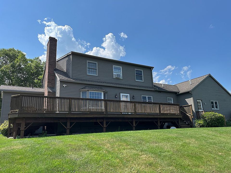 2nd image of 7 Ridgeview Ave