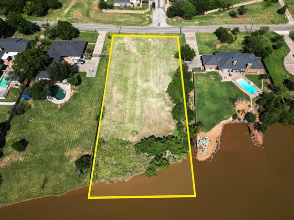 1305 Turtle Creek Rd, Wichita Falls, TX 76309