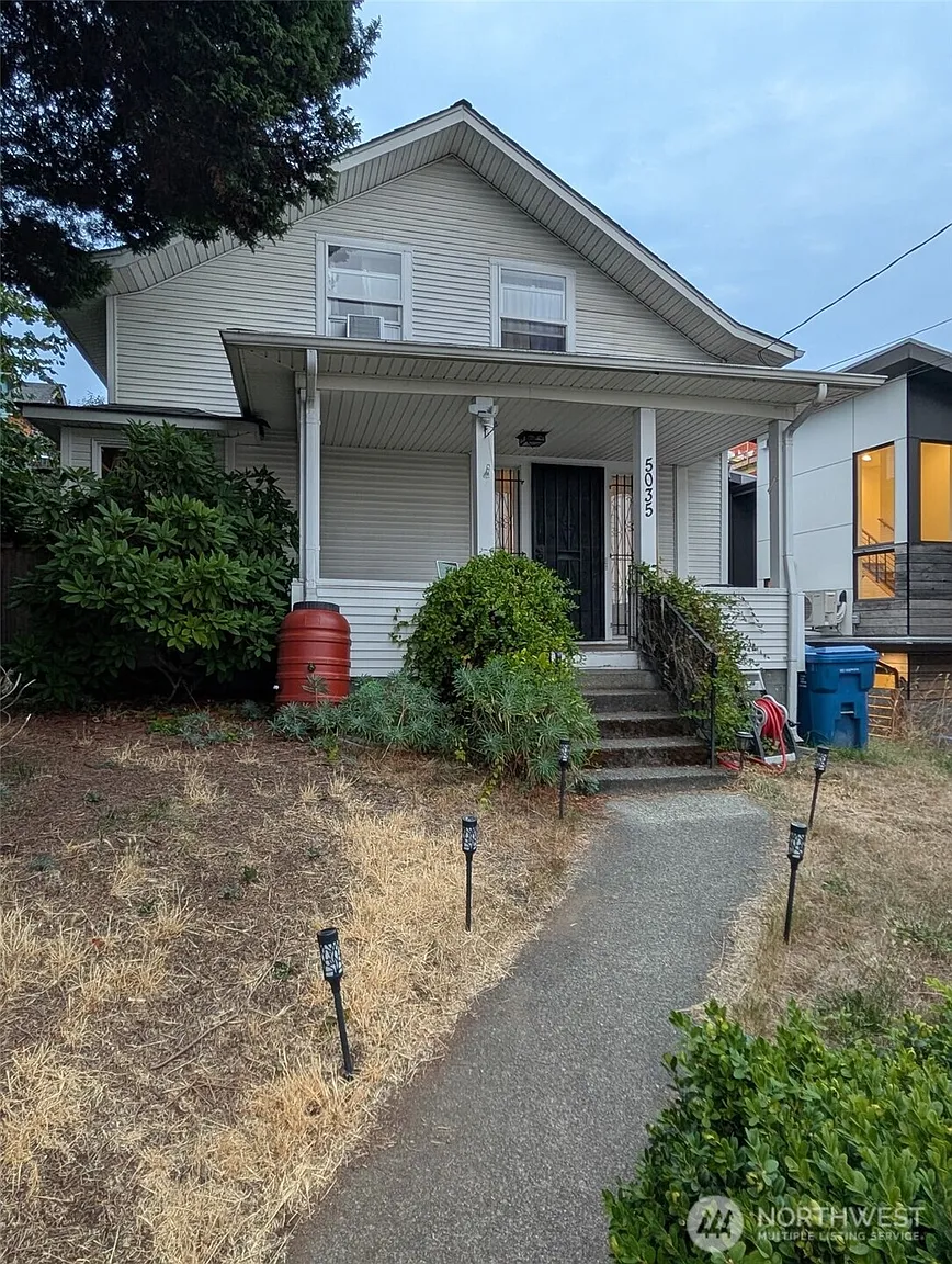 5035 35th Avenue S photo 1