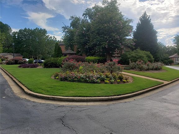 2nd image of 517 Bedfort Dr