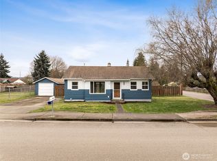 1908 13th Ave NW, Puyallup, WA