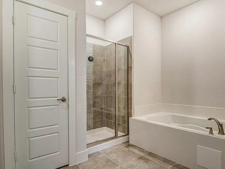 2412 Magalia Ln — Photo 20