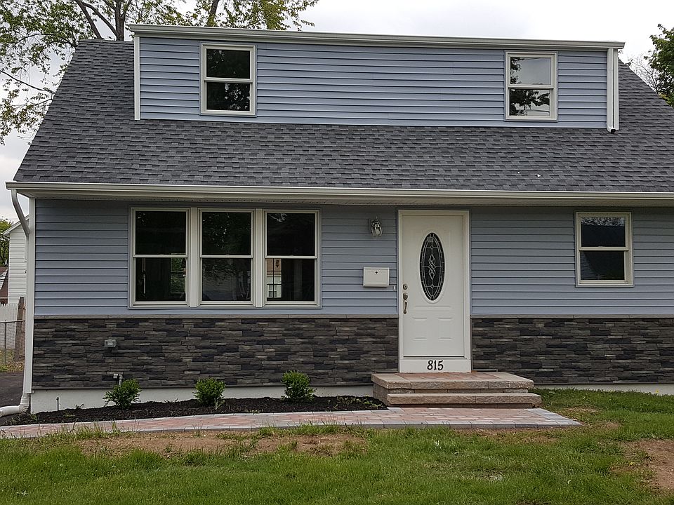 Renovated to the Studs!!
