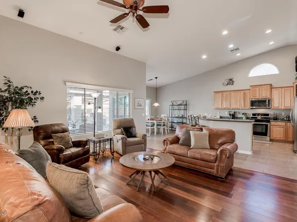 21630 N SUNSET Drive, Maricopa, AZ 85139