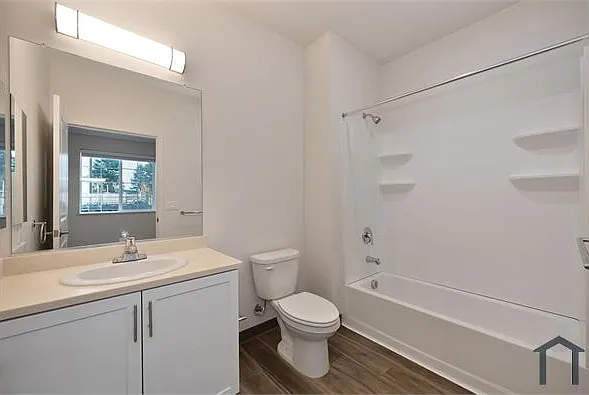 1000 Dresden Dr — Photo 22