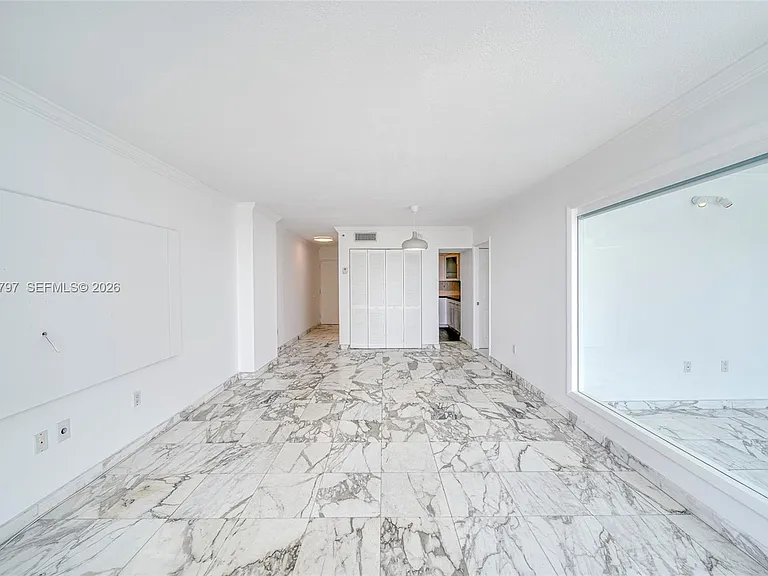 7933 West Dr #817 — Photo 6