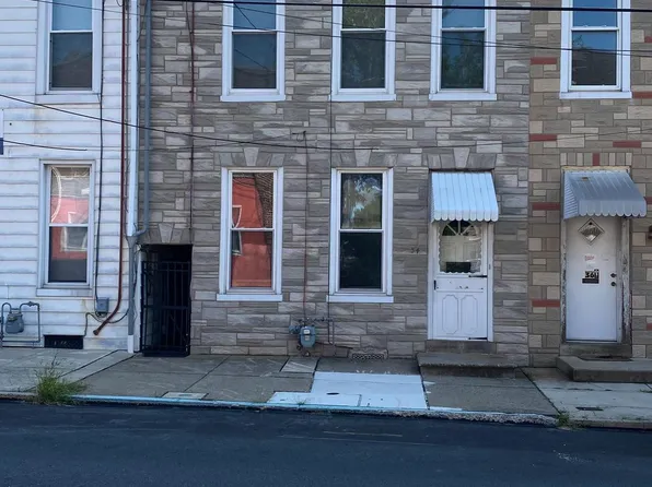 34 Noble St, Kutztown, PA 19530