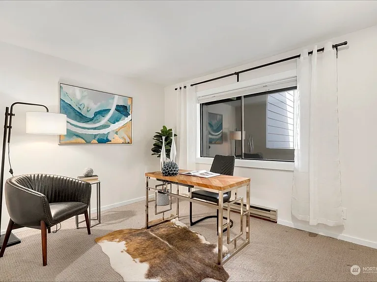 210 Boylston Ave E #205 — Photo 11