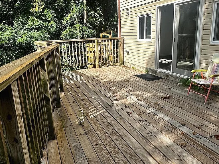 255 Greenough St — Photo 6